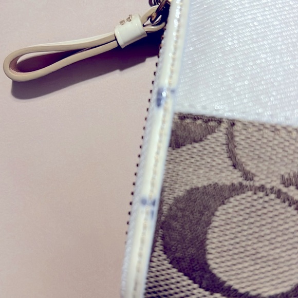 🌺 COACH WHITE STRIPE BROWN SIGNATURE ACCORDION ZIPPER WALLET 40021 - Picture 6 of 6